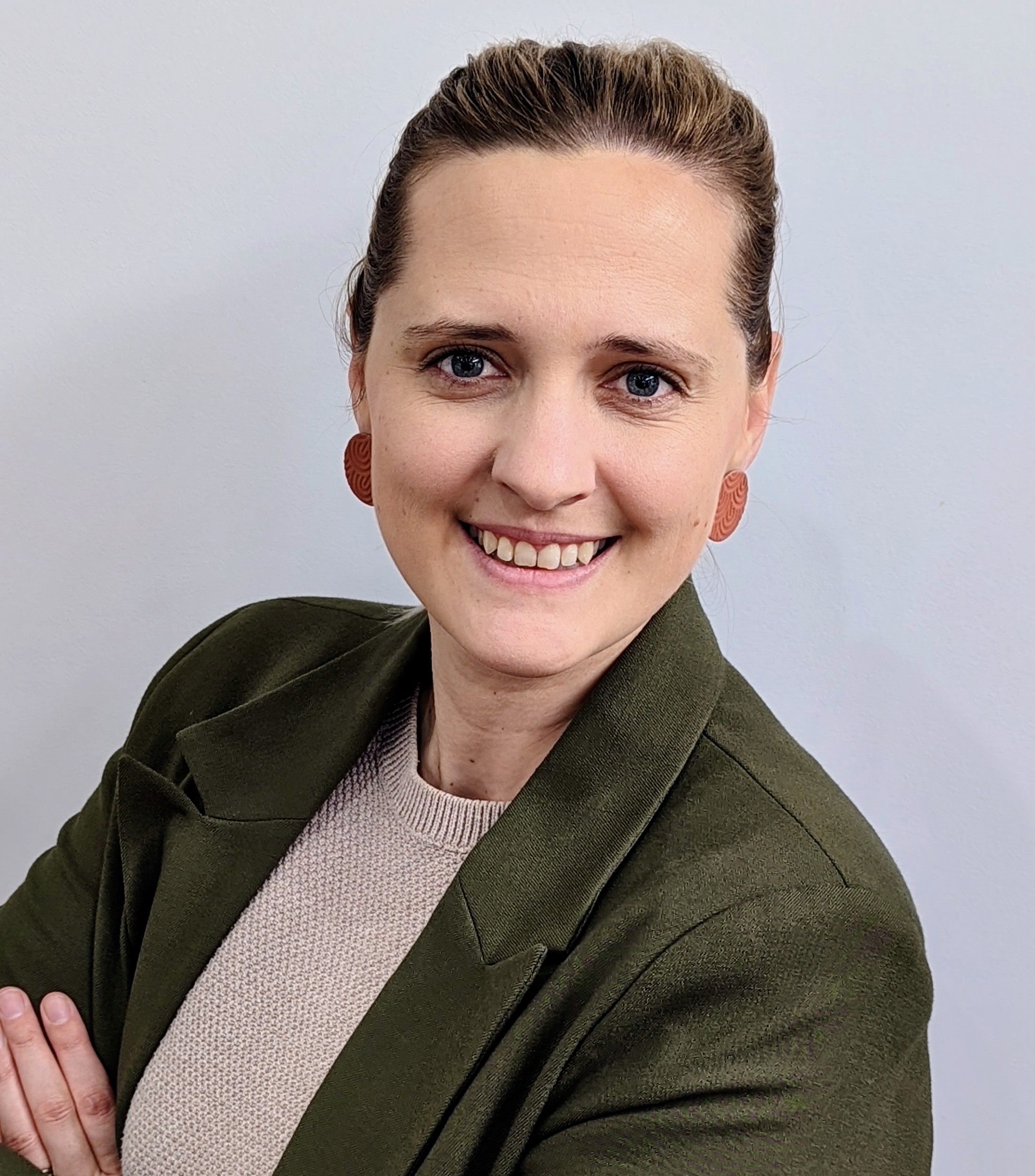 LianeHeadshot
